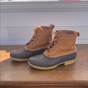 Men’s L.L. Bean 8” size 11 (fits like size 12)